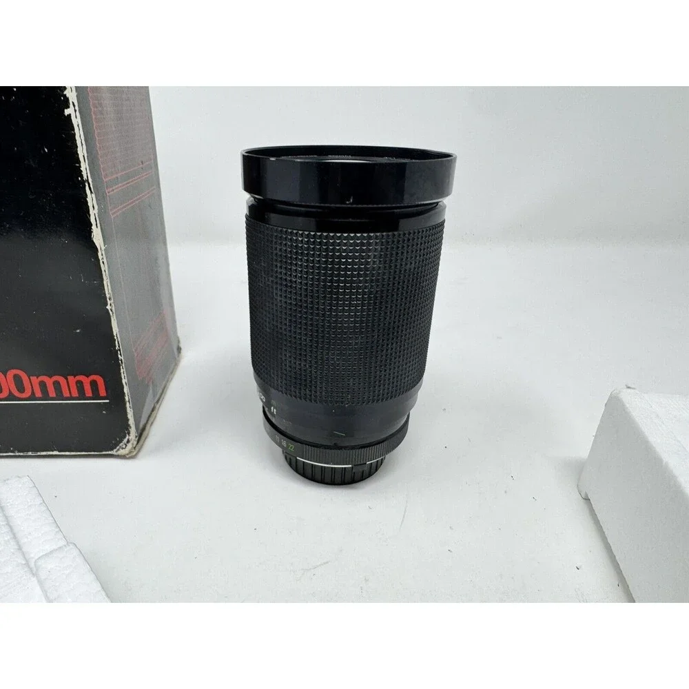 Vivitar 28-200mm 1:3.5-5.3 MC Zoom Lens for Minolta Camera
